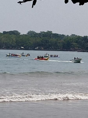 KONDOMINIUM BEACH UTARA